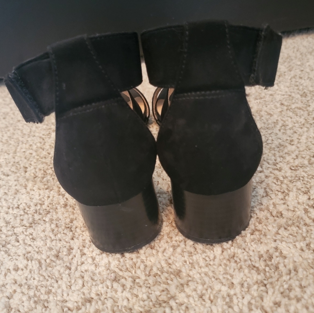 Naturalizer Black Suede Sandals - Picture 2 of 7